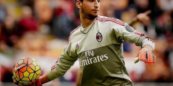 钱多多赞助100万！米兰夏窗收入支出均列意甲首位，净投入400万欧