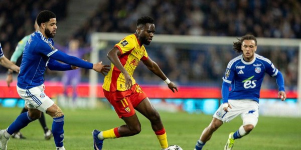 法甲最新积分榜出炉：斯特拉斯堡1-1逼平朗斯，巴黎圣日耳曼渔翁得利