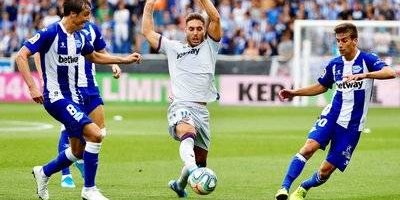 西甲焦点战：阿拉维斯VS西班牙人深度剖析